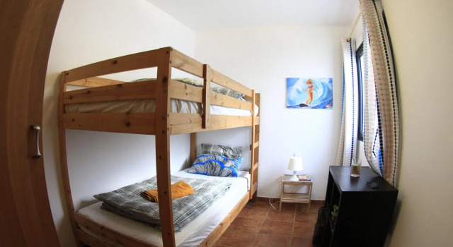 Red Star Surf - Hostel, Book Hostel / Vandrerhjem Hostels i Lanzarote, Hostel / Vandrerhjem