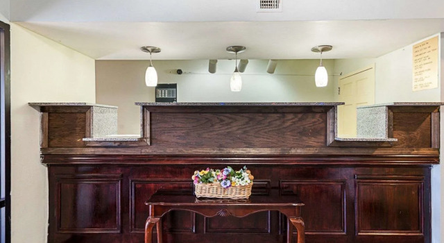 Quality Inn Kinder, Boek Hotel Hotels in Missouri met zwembad, Zwembad