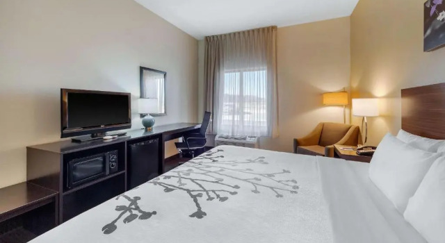 Номер Standard Garner Hotel Norman Universirty Area by IHG