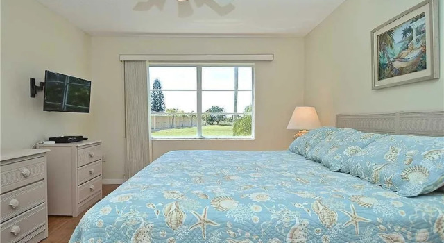 Bay Tree Club 106 - Two Bedroom Condo, Забронировать Апартаменты/квартира Сиеста-Ки Sarasota Area, рядом с Пляж Turtle Beach