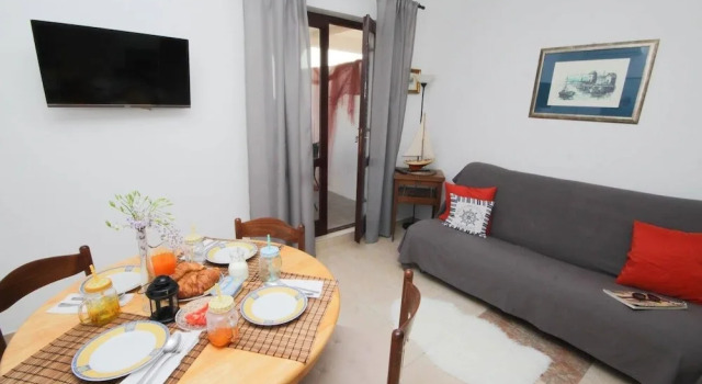 Friends and Family Apartments