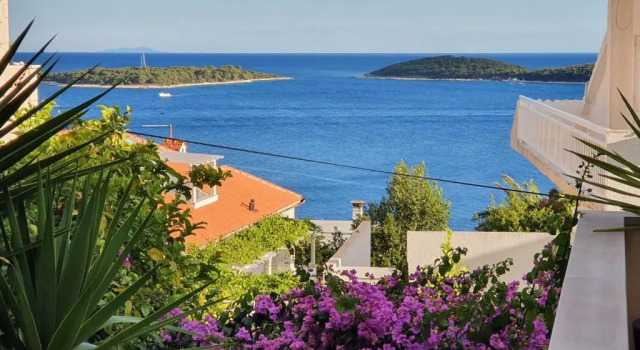 Апартаменты Apartments Roso - ZF Hvar