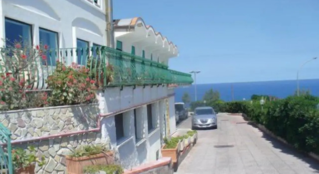 Трёхместный номер Standard с балконом Bellevue del Golfo Hotel & Spa