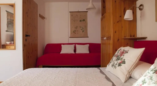 Le Rosier B&B e Appartamento, Забронировать Отель «постель и завтрак» Сент-Винсент Валле д'Аоста