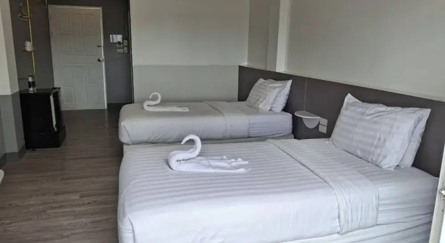 Двухместный номер Standard с балконом The Room Hotel