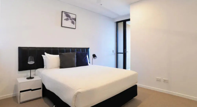 Номер Standard с 2 комнатами с балконом Hope Street Apartments by CLLIX