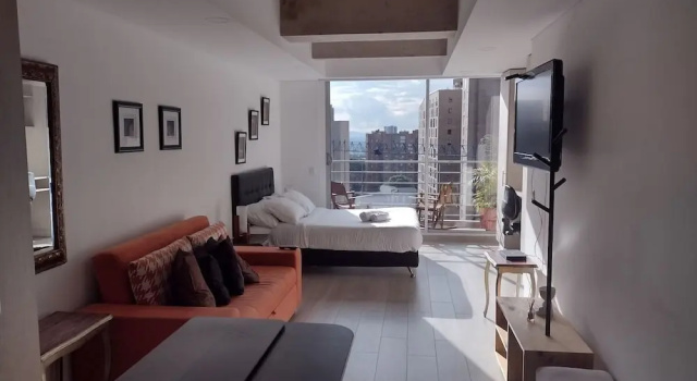 Loft Centro Internacional con balcón 608