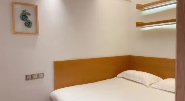 Люкс Premier D House International Service Apartment