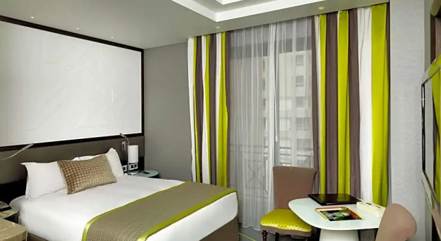 Номер Superior Sofitel Beirut Le Gabriel
