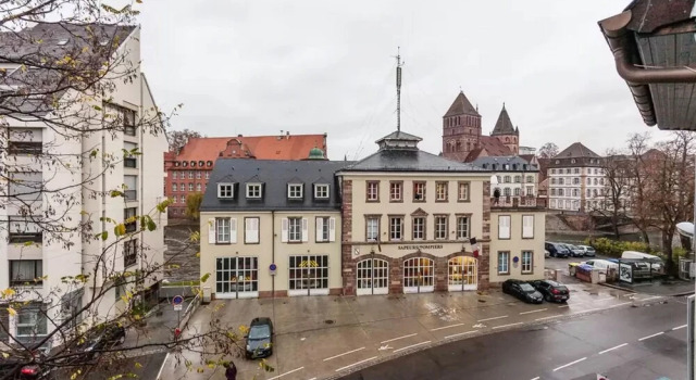 Duplex Centre-ville Finkwiller 2, Забронировать Отель Страсбург Strasbourg Eurometropole, рядом с Церковь Св. Мадлен