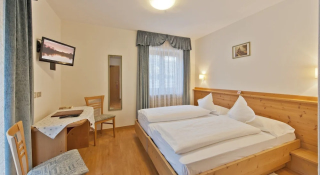 Двухместный номер Standard с балконом Cesa Edelweiss Living & Spa