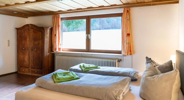 Haus Alpina, Rezerwuj Hotel Hotele w Bregenzerwald z parkingiem, Parking