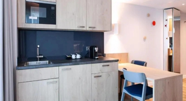 Люкс Standard Holiday Inn Express & Suites Monheim am Rhein by IHG