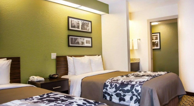 Четырёхместный номер Standard Sleep Inn Rockville