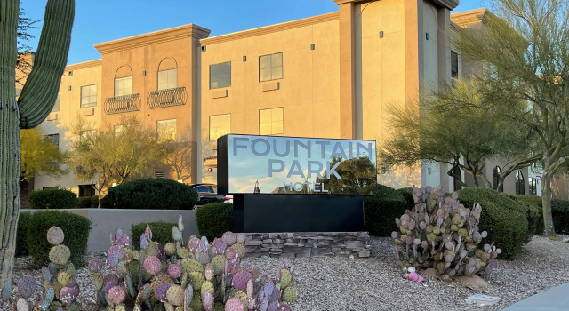 Holiday Inn Fountain Hills/North Scottsdale, จอง โรงแรม Fountain Hills North Scottsdale
