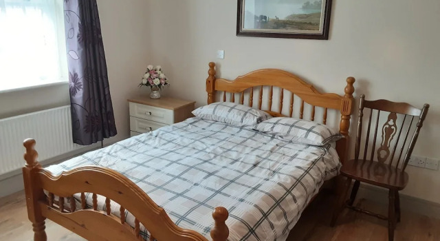 2 Bed Cottage - Sleeps 6 - Parking - Wifi, Prenota Casa vacanze Enniscrone 