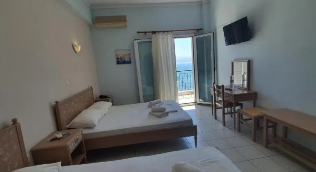 Artemis Hotel, Забронировать Отель Амаринтос Эвбея, рядом с Пристань для яхт Амаринтоса