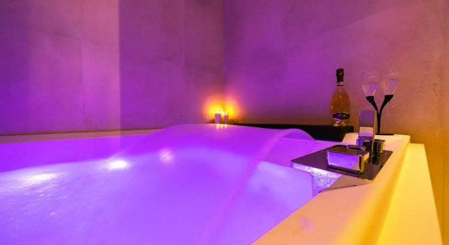 Полулюкс Home Boutique Luxury & Design