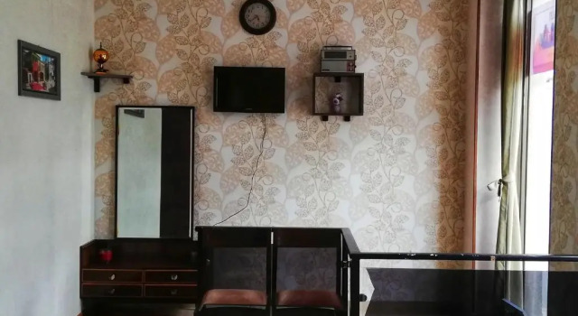 Hostel Violet, Забронировать Хостел Недорогие отели Тбилиси, рядом с Марджанишвили, недорого