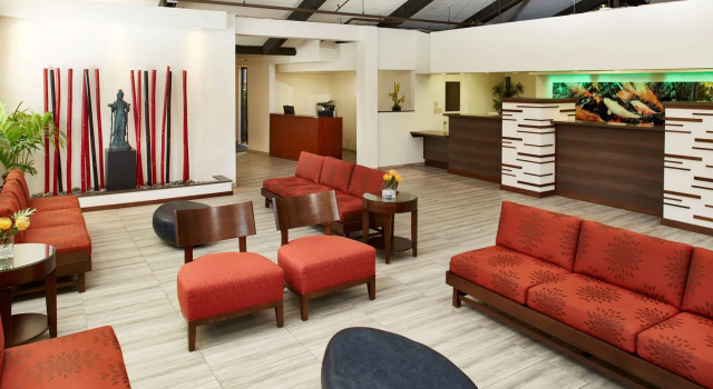 Pagoda Hotel, Varaa Hotelli Honolulun keskusta Honolulu