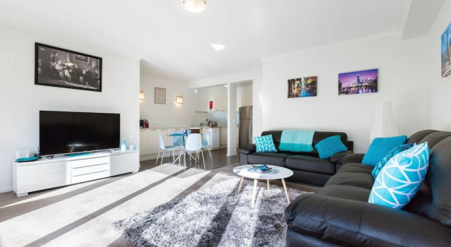 Апартаменты AMAL, 1BDR North Melbourne Apartment