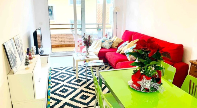 Apartment With 2 Bedrooms in Santoña, With Balcony - 500 m From the Beach, Rezerwuj Apartament Hotele w Kantabria z parkingiem, Parking