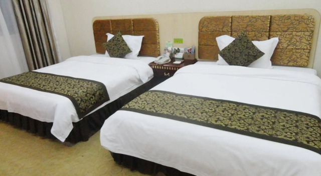 Meijng Bay Hotel