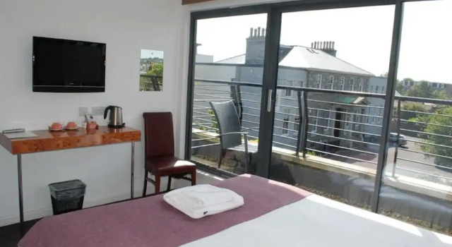 Двухместный номер Standard с балконом Great Western Hotel Aberdeen