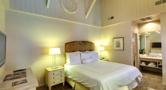 Двухместный номер Premium Dauphine Orleans Hotel