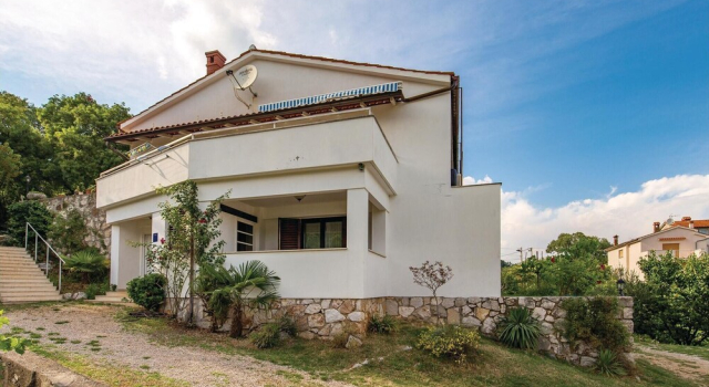Stunning Home in Brsec With Wifi and 3 Bedrooms, Забронировать Отель Мошченичка-Драга Приморско-Горанская жупания