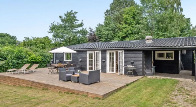 "Selina" - 600m from the sea in Sealand, Book Hotel Dronningmolle 