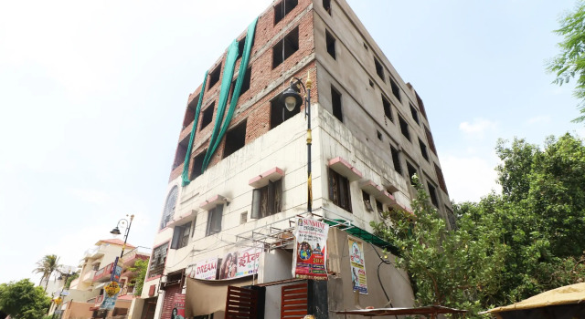 OYO Flagship 45455 Hotel Siddahant Palace