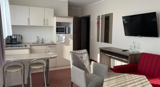 Семейный номер Standard с балконом Hotel Neptun
