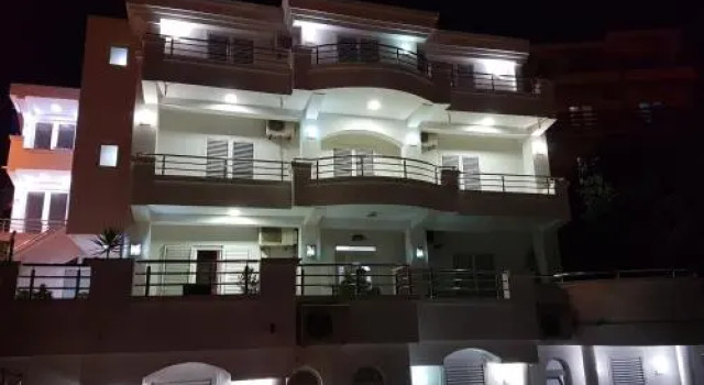 Apartments Maestro