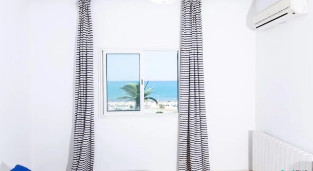 The Perfect View 2bds apt in Heart of Marsa Plage