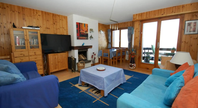 La Foret Apartment With Spectacular Mountain Views, Prenota Appartamento Hotel a Canton Vallese con parcheggio, Parcheggio