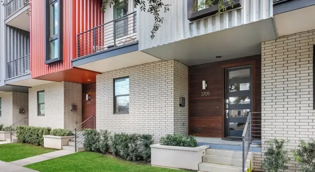 Номер Classic с 4 комнатами с балконом Bienville 4BR Stunning Townhouses Mid City