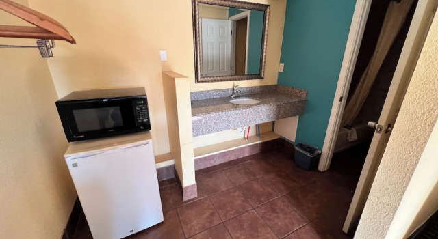 Номер Standard Economy Inn Express