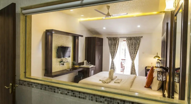 Двухместный номер Deluxe с видом на сад Shikara Beach Resort