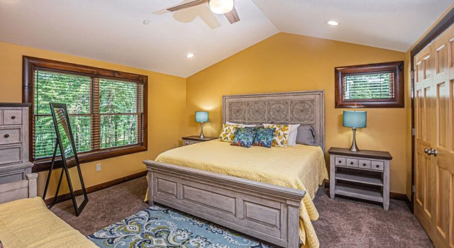 Winter, Spring, Summer or Fall by Taylor Made Deep Creek, Buchen Sie Ferienhaus Hotels in Maryland mit Parkplatz, Parkplätze