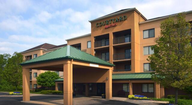 Courtyard Cleveland Westlake, Varaa Hotelli Westlake Ohio
