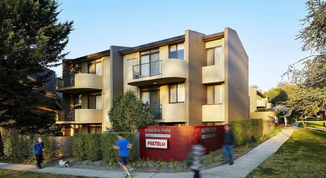 Manuka Park Apartments, Забронировать Апартаменты/квартира Отели Таггеранонг с парковкой, Парковка