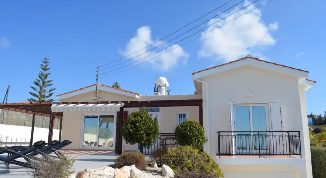 Villa Alethia, Boek Villa Peyia Paphos