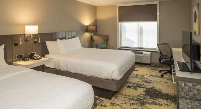 Номер Standard Hilton Garden Inn Pittsburgh Airport