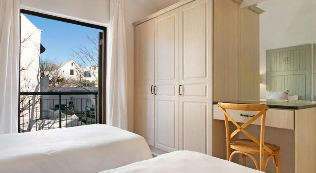 Winelands Golf Lodges 22, Забронировать Отель Стелленбос Парл, рядом с De Zalze Golf Club