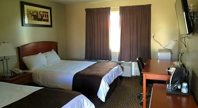 Номер Deluxe Northern Lights Inn & Suites