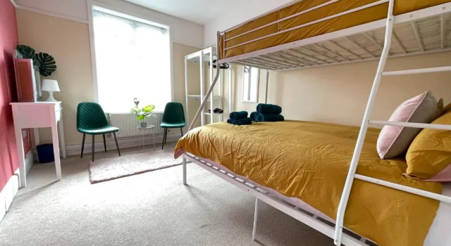 Bournemouth 3 Bedroom - Parking, Varaa Huoneisto Asunnot kohteessa Merseyside, Huoneisto