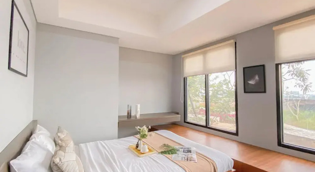 Simply Look And Best Deal 2BR at Pollux Chadstone Apartment