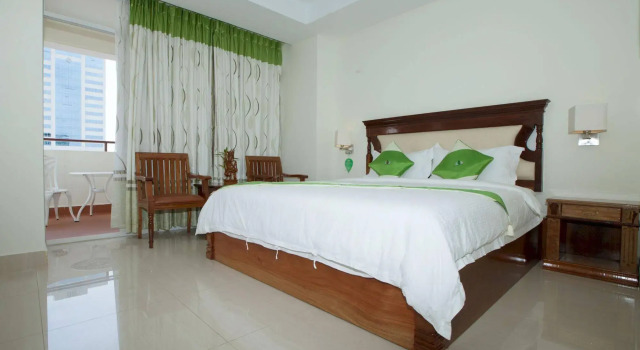 Green Palace Hotel, Buchen Sie Hotel Hotels in Kandal mit Parkplatz, Parkplätze