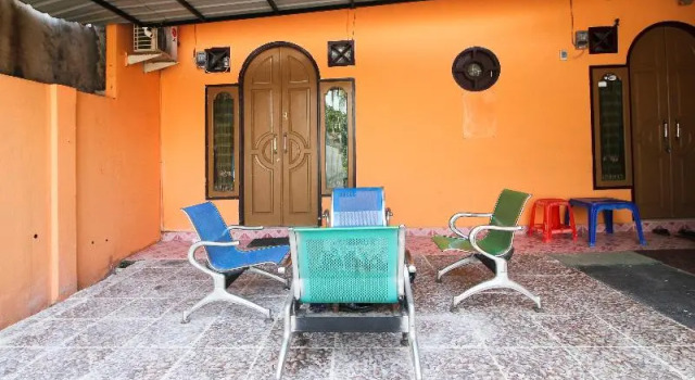 Life Km Kost, Rezervovat Hotel Hotely v Pekanbaru s parkováním, Parkování